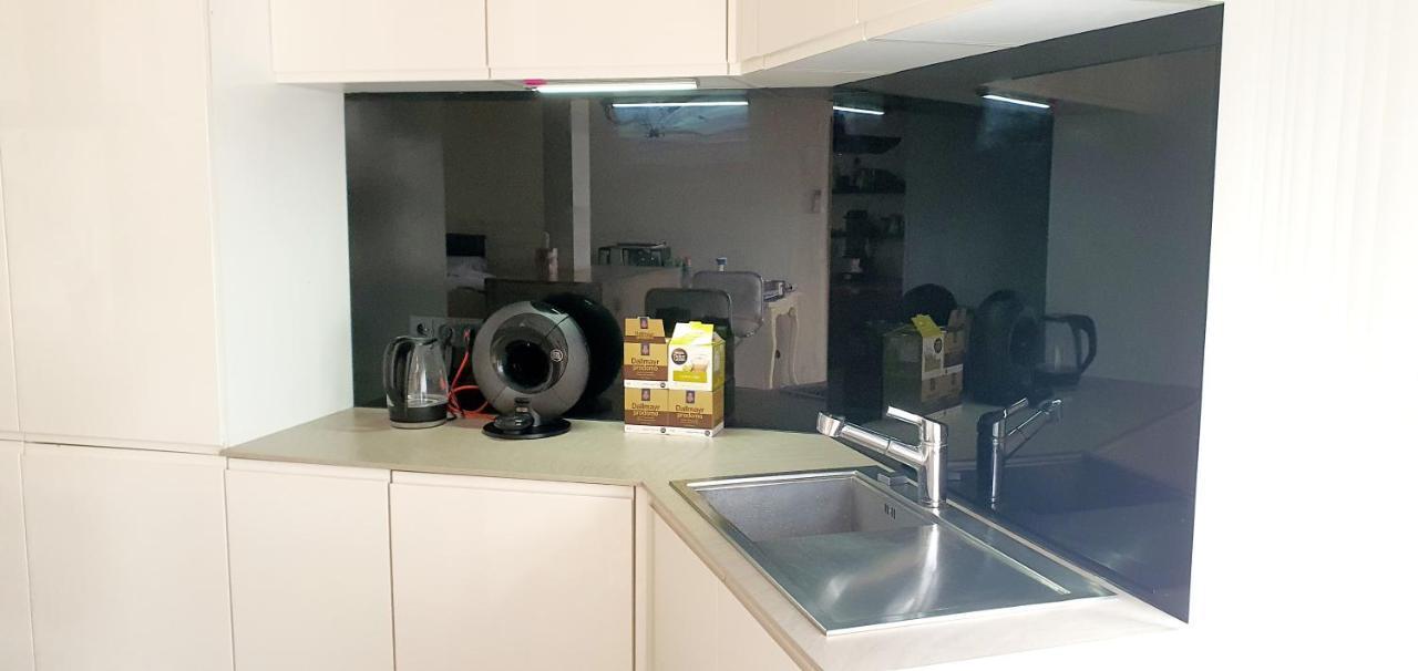 Gemuetliches Privatzimmer In Mannheims Stadtmitte Bagian luar foto