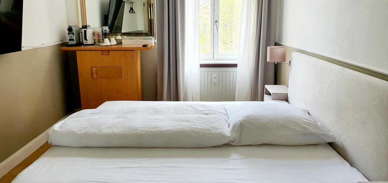 Gemuetliches Privatzimmer In Mannheims Stadtmitte Bagian luar foto