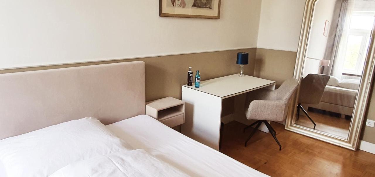 Gemuetliches Privatzimmer In Mannheims Stadtmitte Bagian luar foto